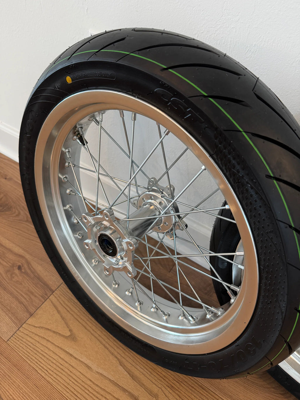 CHROME ULTRA BEE SUPERMOTO KIT